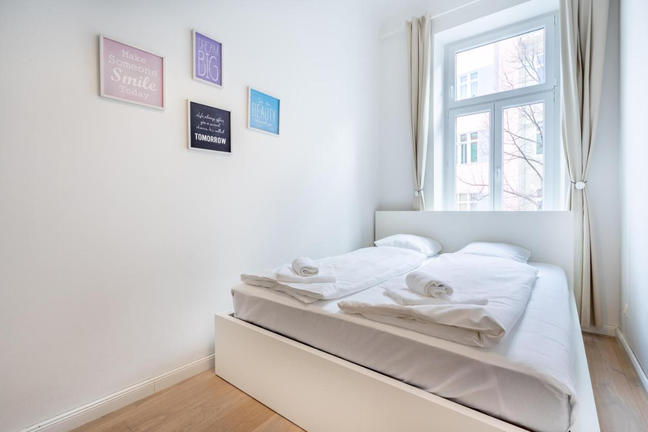 Modernes Apartment Im Charmanten Cottage Viertel ウィーン エクステリア 写真