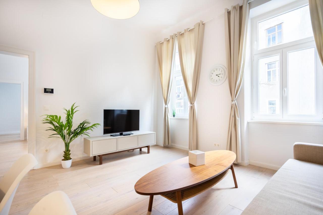 Modernes Apartment Im Charmanten Cottage Viertel ウィーン エクステリア 写真