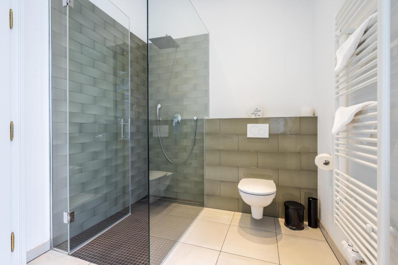 Modernes Apartment Im Charmanten Cottage Viertel ウィーン エクステリア 写真