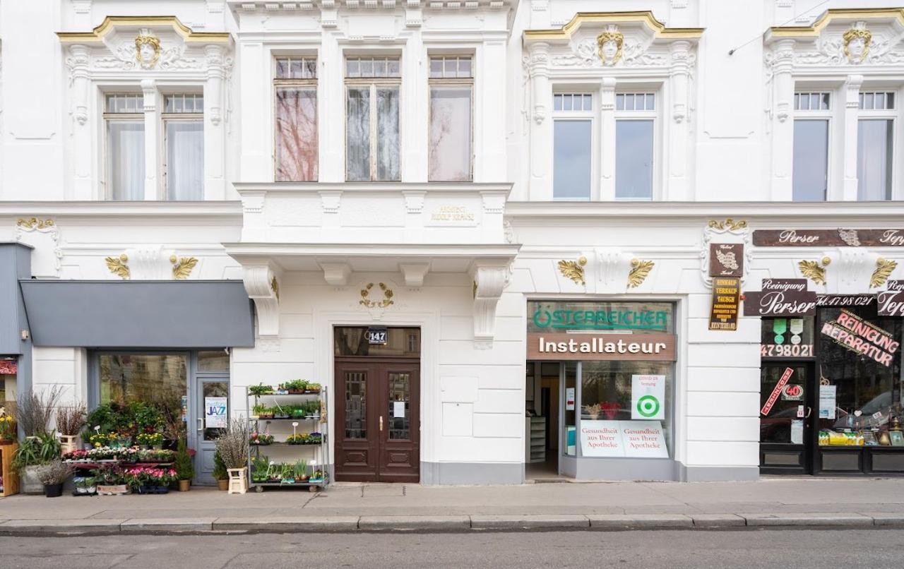 Modernes Apartment Im Charmanten Cottage Viertel ウィーン エクステリア 写真